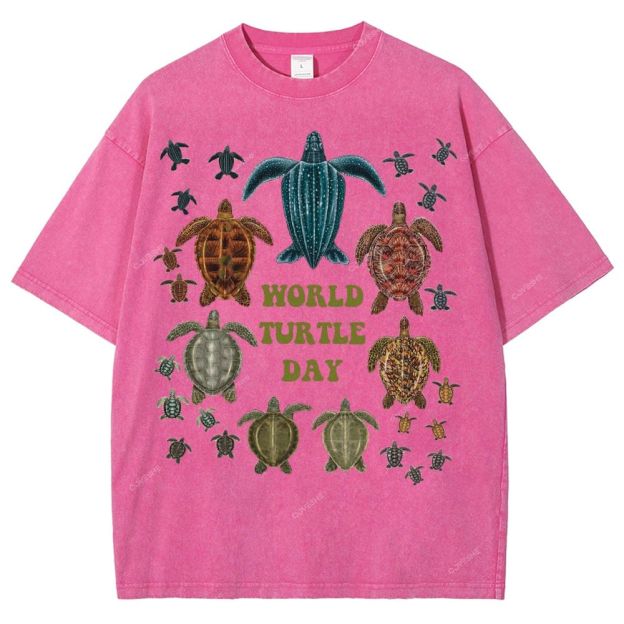 Unisex Turtle Printed Washed Tee