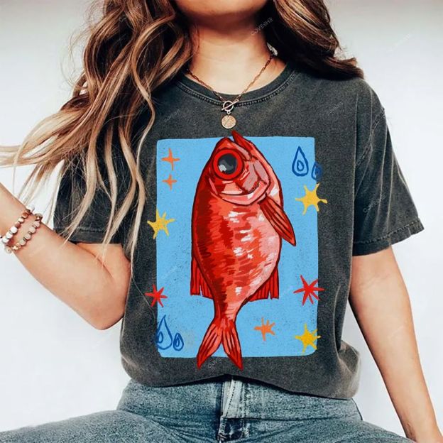 Unisex Red Fish Printed Washed Tee