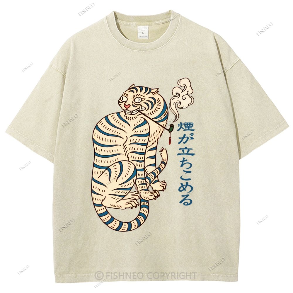 Unisex Japaneses Tiger Smoking Printed Washed Tee
