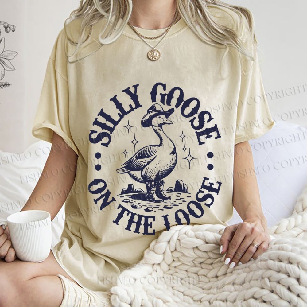 Unisex Silly Goose Printed Washed Tee
