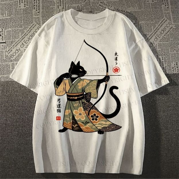 Unisex Vintage Japanese Cat Samurai Classic Cotton T-shirt