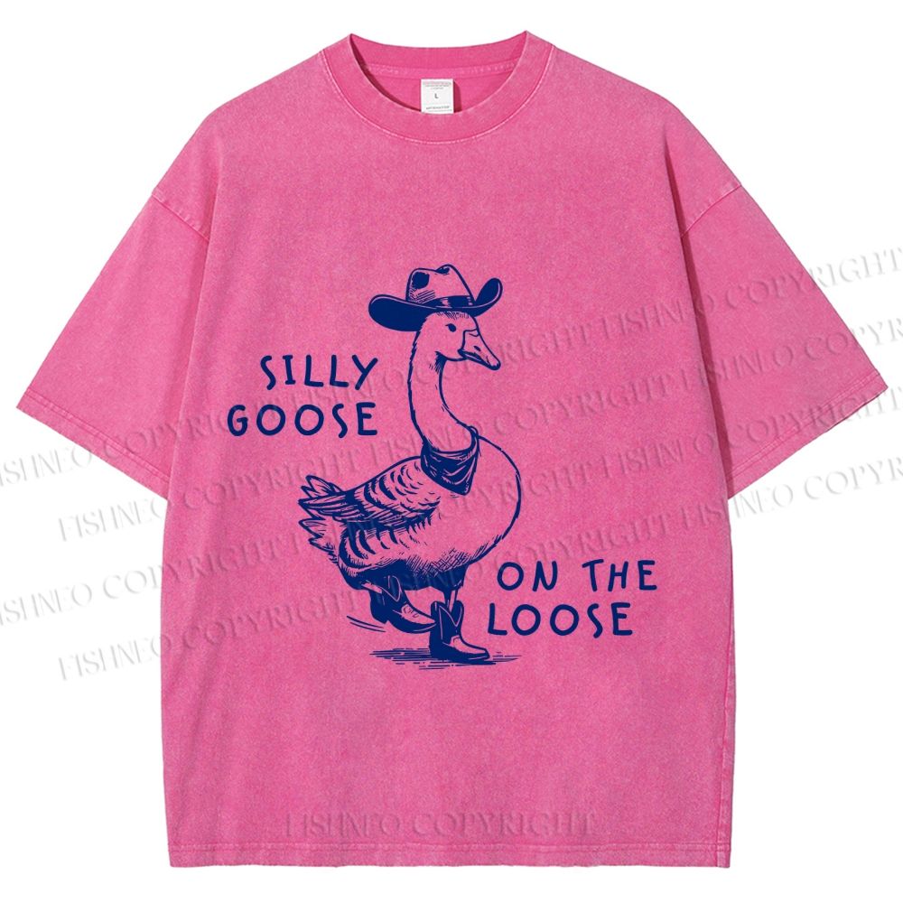 Unisex Vintage Silly Goose On The Loose Printed Washed Te