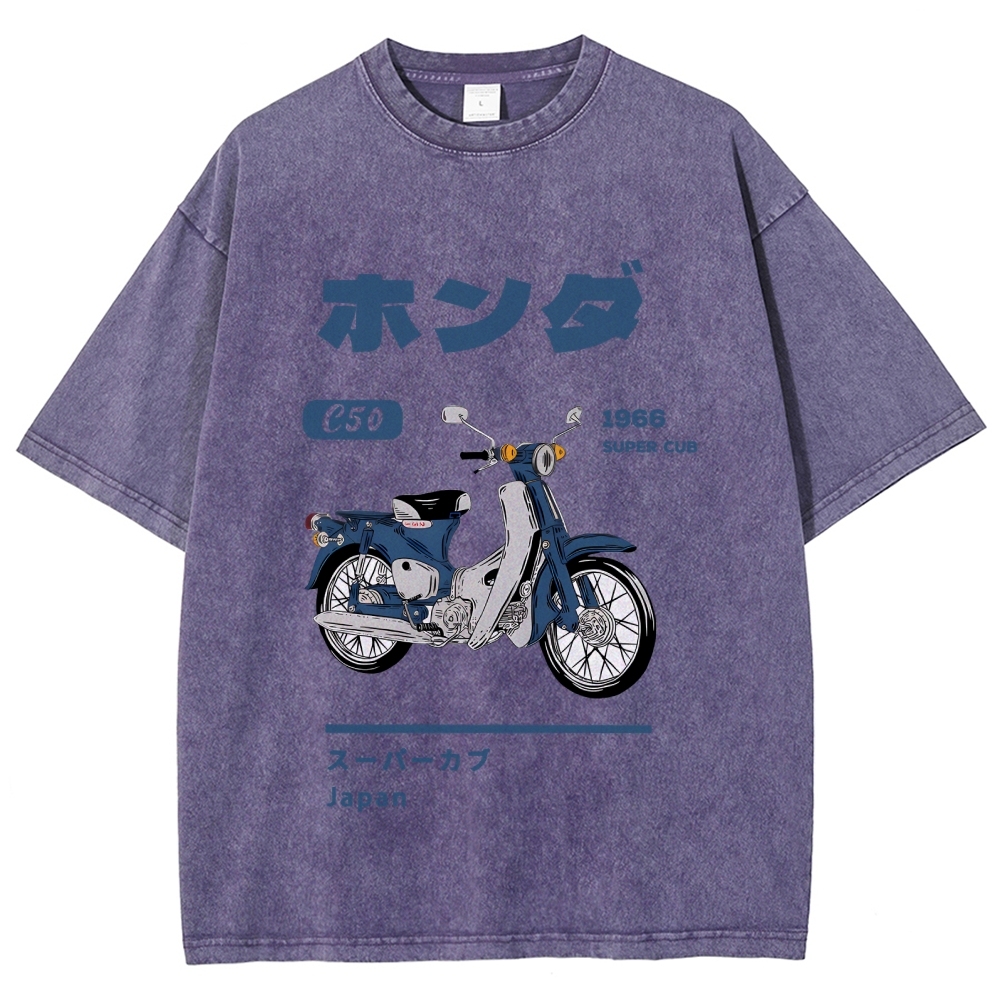 Honda C50 Super Cub Motorcycle Vintage Wash Japanese Design T-Shirt
