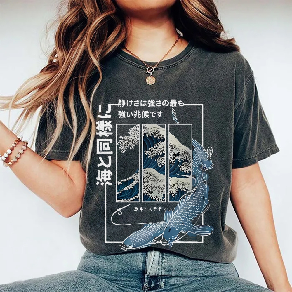 Ukiyoe Waves And Fish Washed T-Shirt