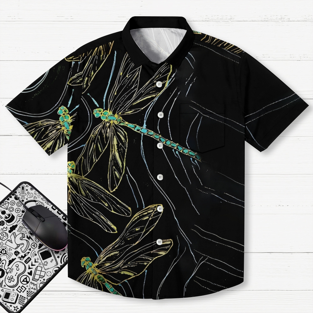Dragonfly Flapping Its Wings Button-up Shirt