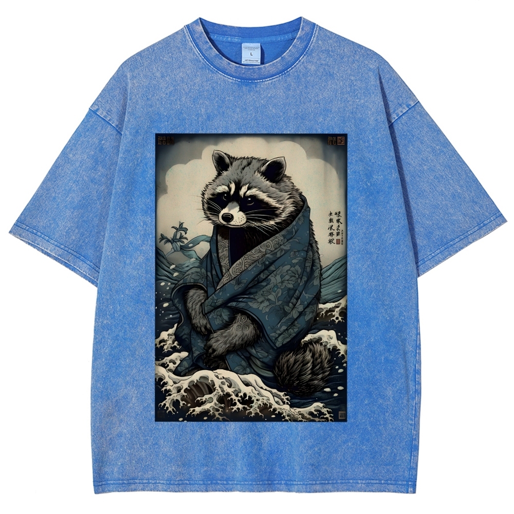 Raccoon and Waves - Traditional Japanese Ukiyoe Painting Vintage Washed T-shirt