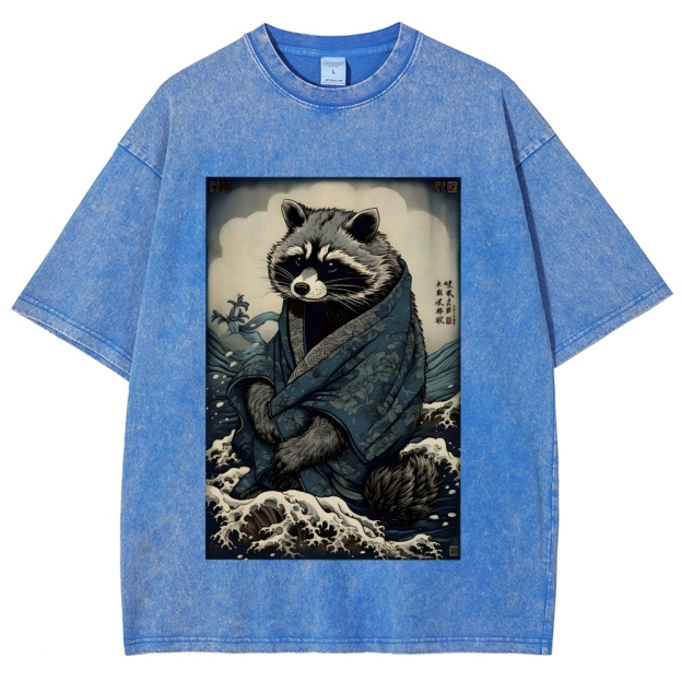 Raccoon and Waves - Traditional Japanese Ukiyoe Painting Vintage Washed T-shirt