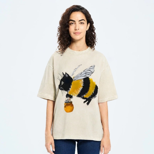 Catbee Funny Vintage Washed T-shirt