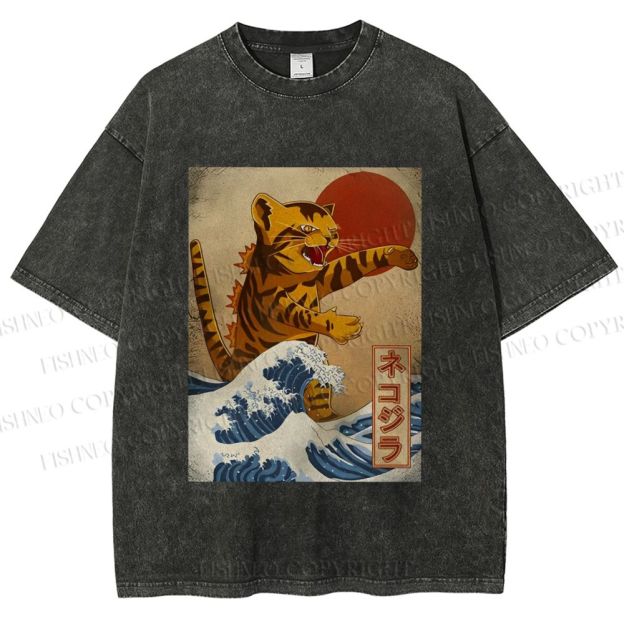 Unisex Japanese Wave Cat Printed Washed Tee