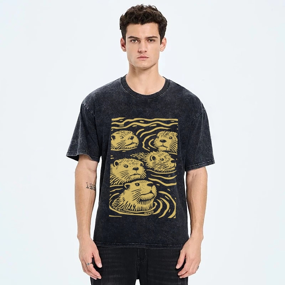 Woodcut Otter Washed T-Shirt