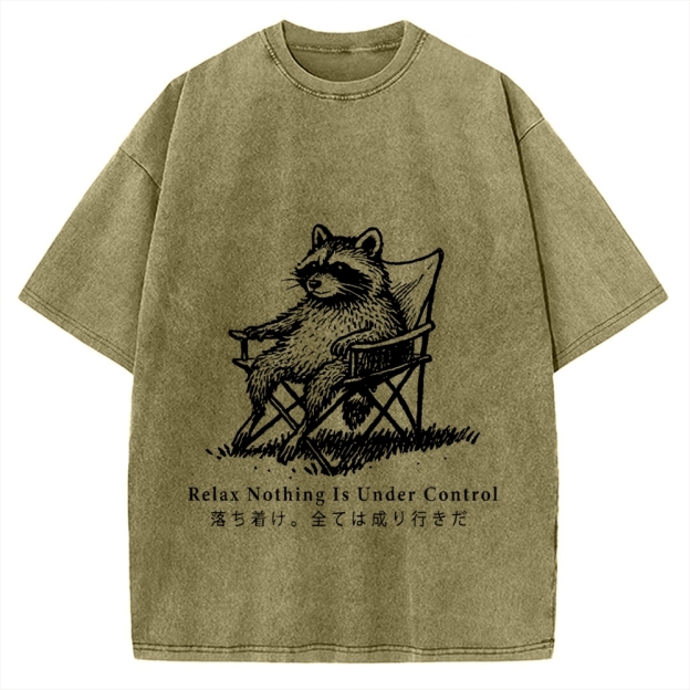 Raccoon Relaxing Vintage Washed T-shirt