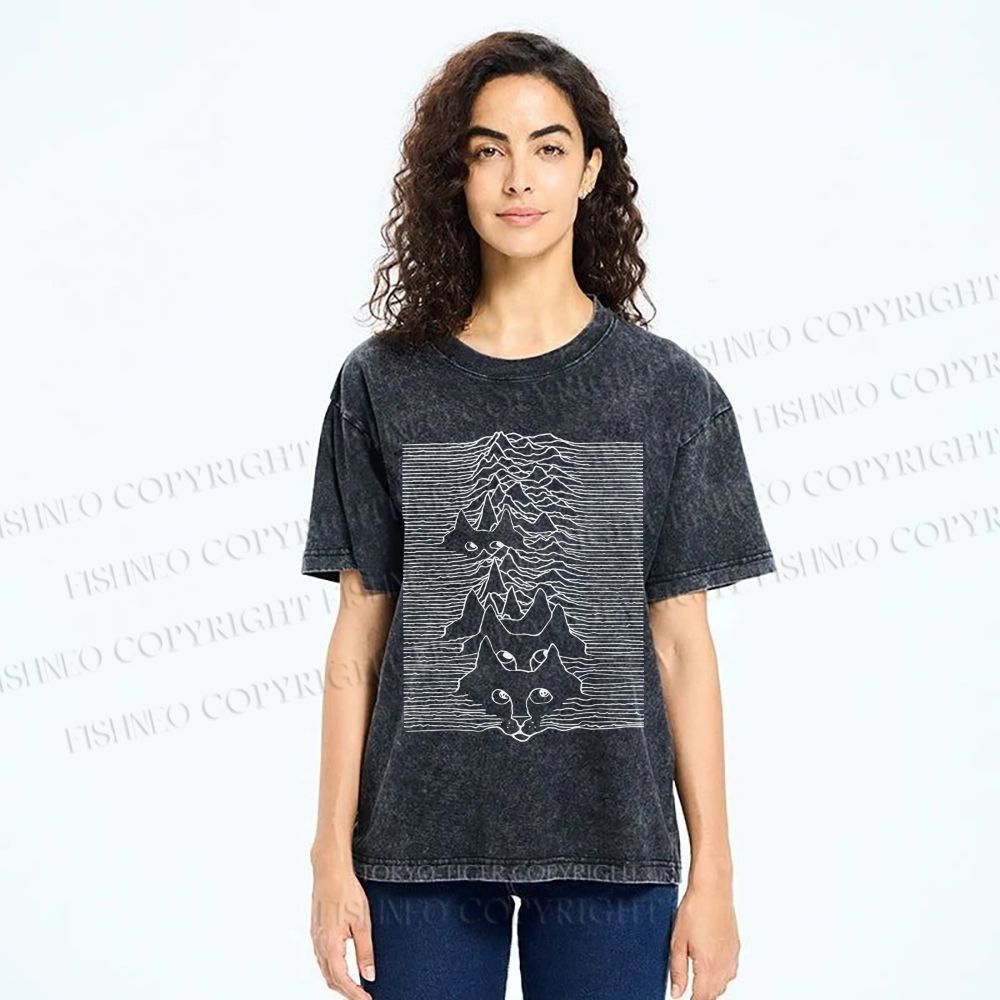 Unisex Artistic Wave Dog Printed Washed Tee