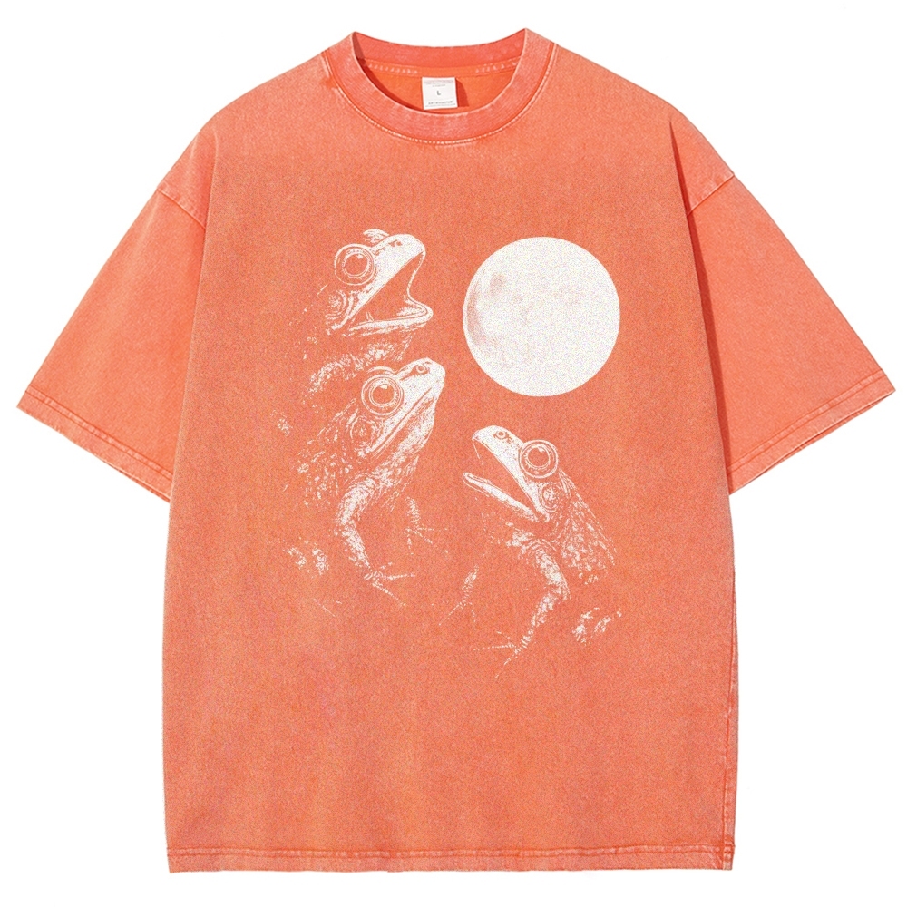 Frogs Howling To Moon Vintage Washed T-shirt