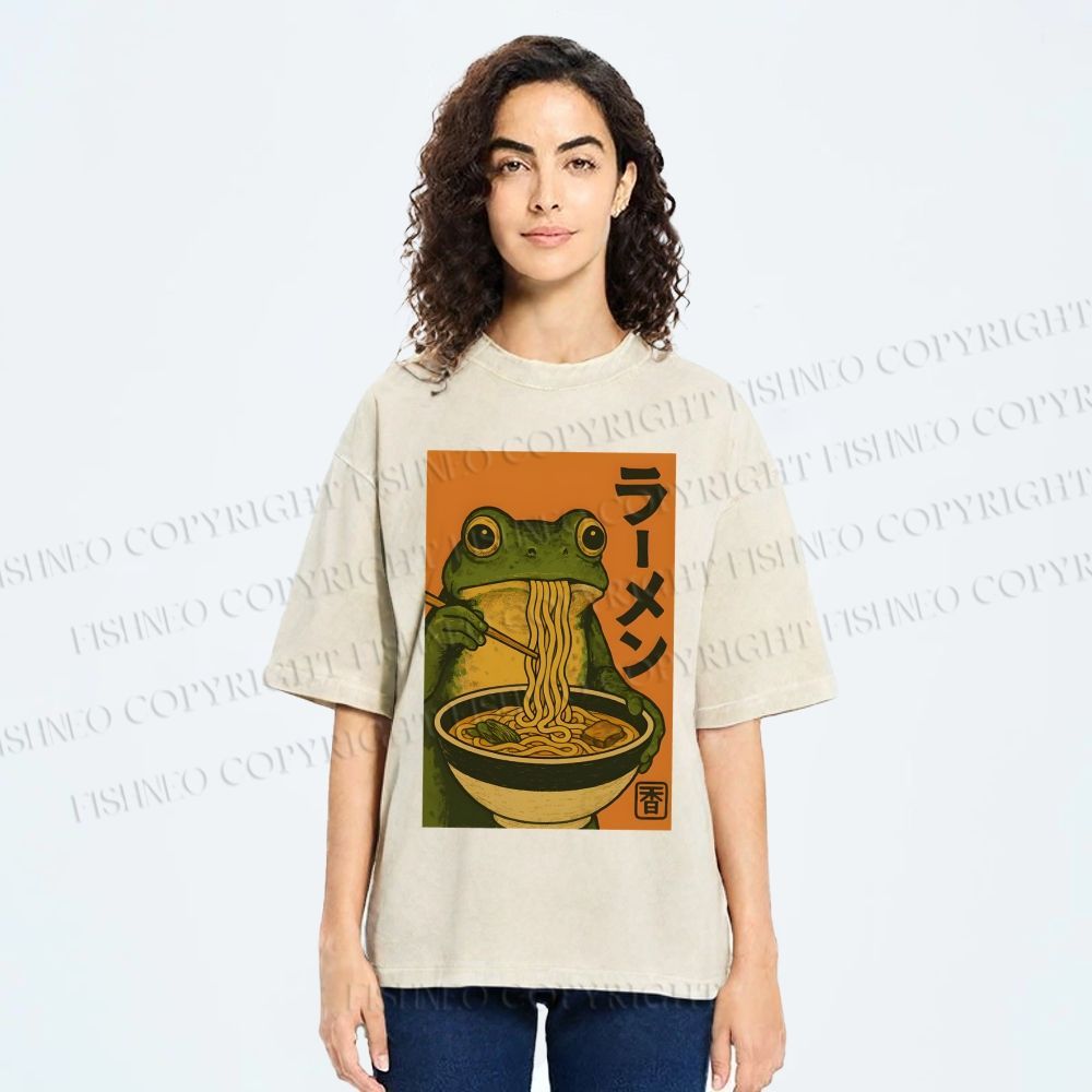 Unisex Frog Eating Ramen Printed Washed Tee