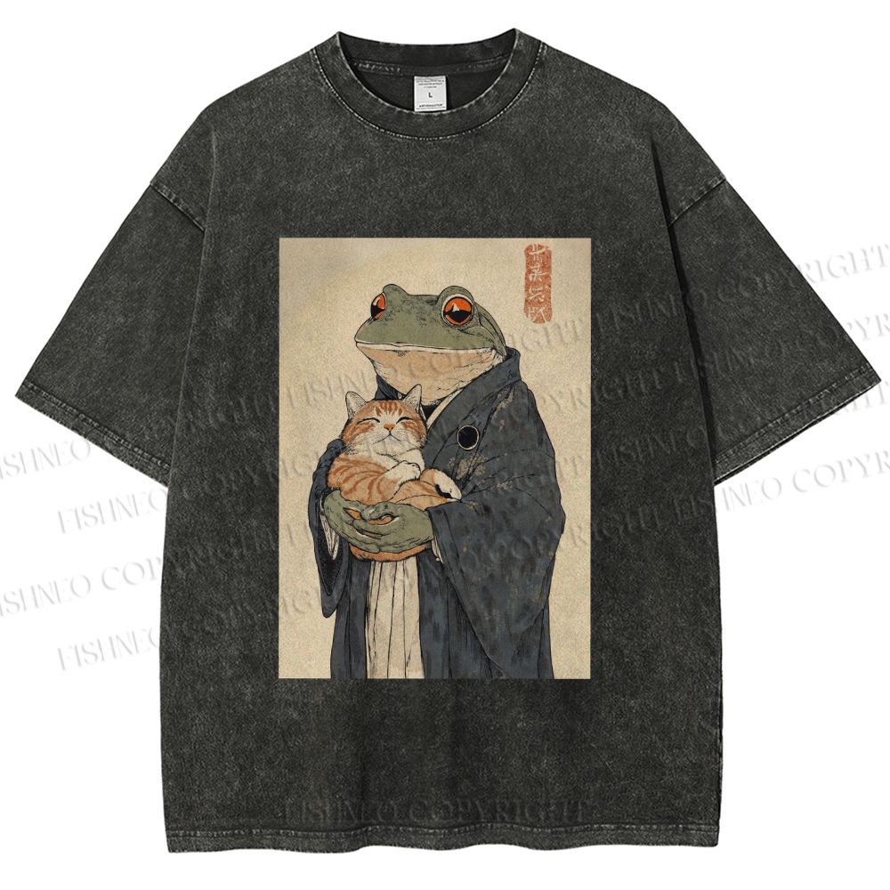 Unisex Frog Hugging Cat Printed Washed Tee