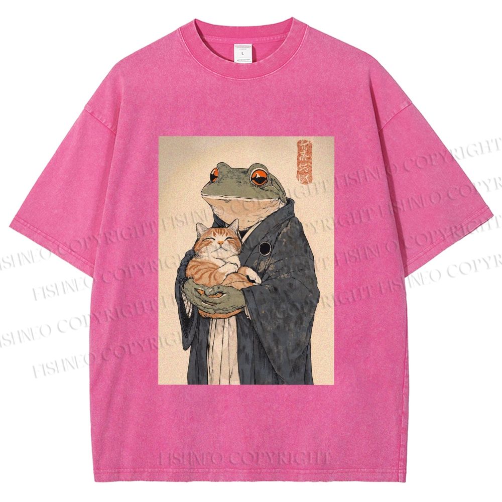 Unisex Frog Hugging Cat Printed Washed Tee