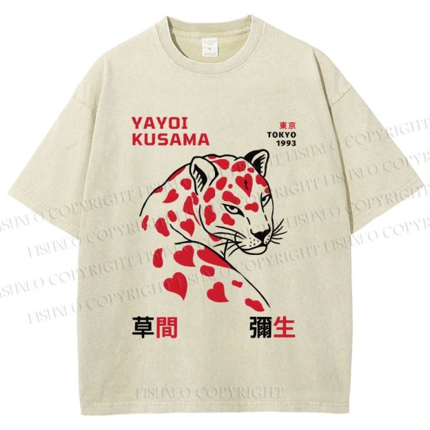 Unisex Yayoi Kusama Panther With Hearts Printed Washed Tee