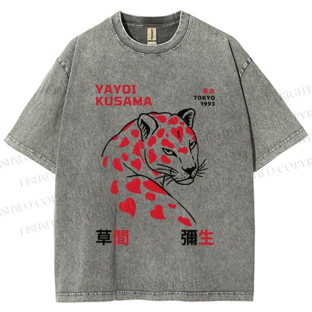 Unisex Yayoi Kusama Panther With Hearts Printed Washed Tee
