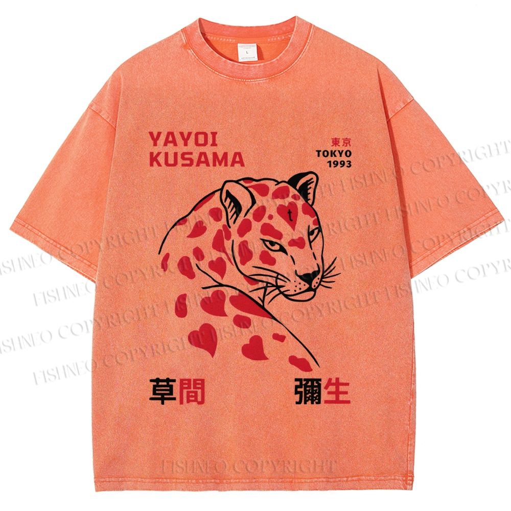 Unisex Yayoi Kusama Panther With Hearts Printed Washed Tee
