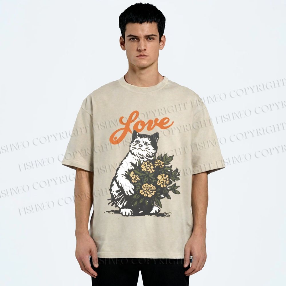 Unisex Vintage Cat Holding Flowers Printed Washed Tee