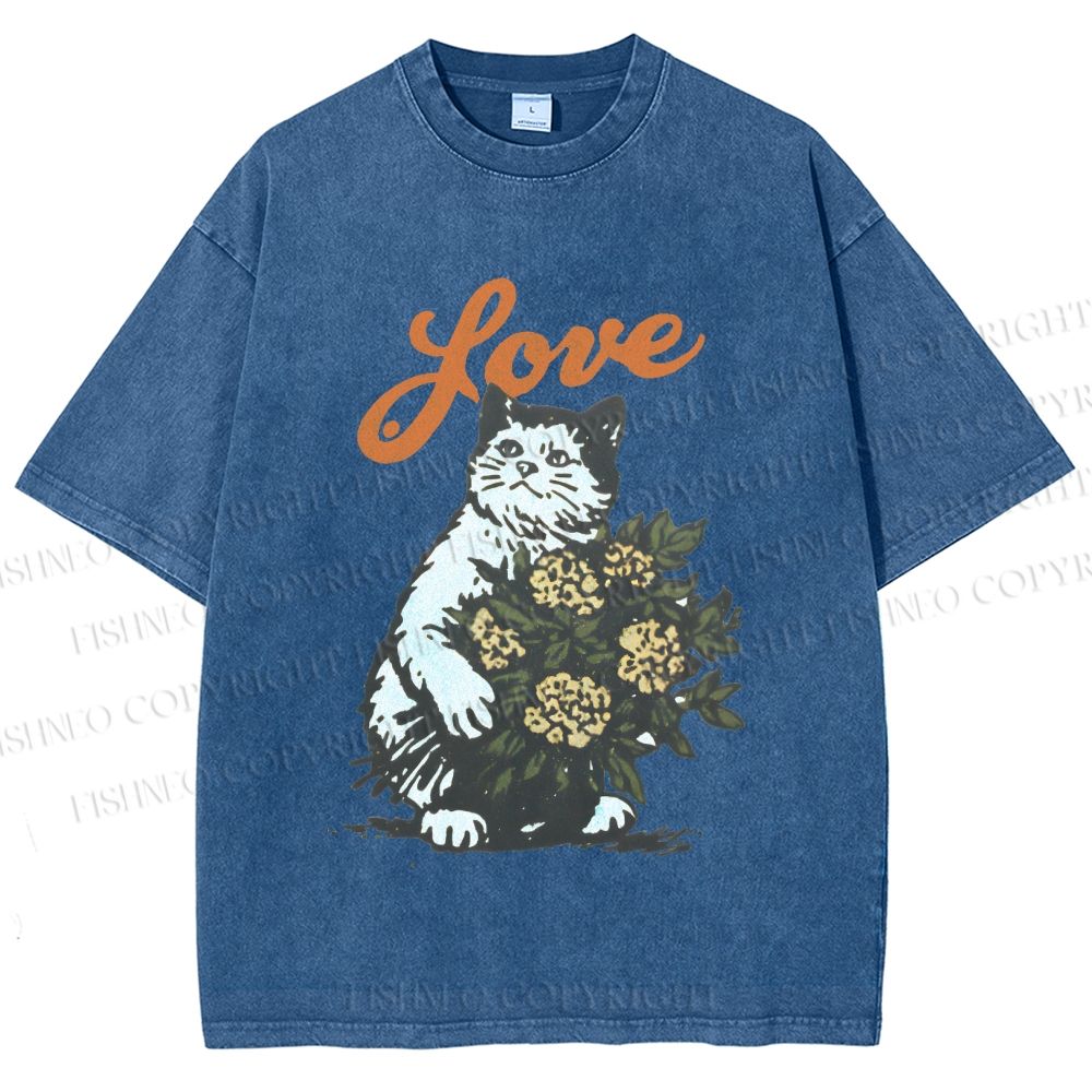 Unisex Vintage Cat Holding Flowers Printed Washed Tee