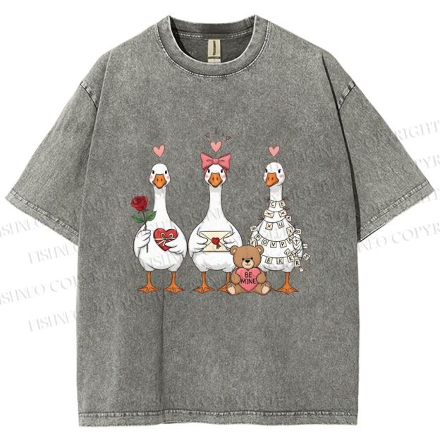 Unisex Love Of Goose Printed Washed Tee