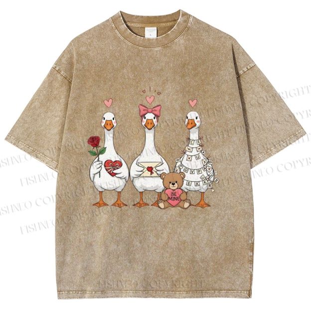 Unisex Love Of Goose Printed Washed Tee