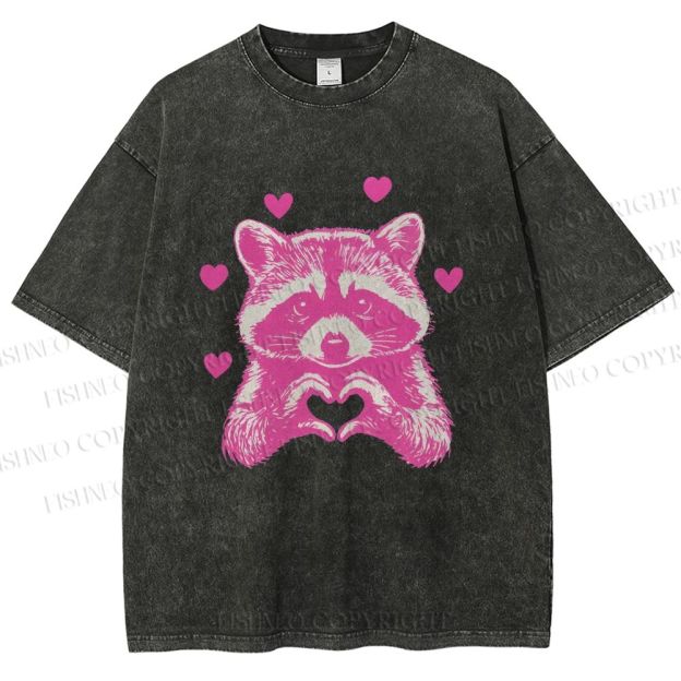 Unisex Heart-Making Raccoon Printed Washed Tee