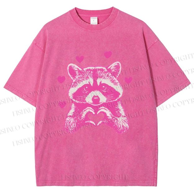 Unisex Heart-Making Raccoon Printed Washed Tee