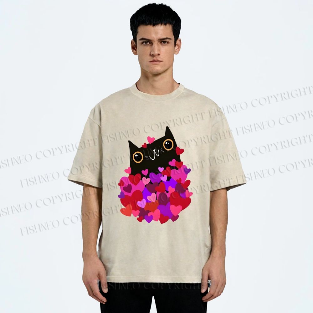 Unisex Black Cat With Hearts Printed Washed Tee