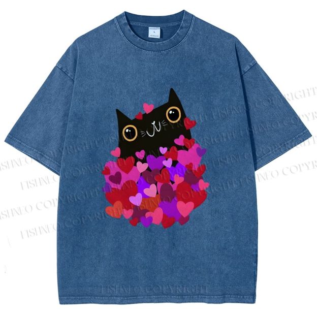 Unisex Black Cat With Hearts Printed Washed Tee