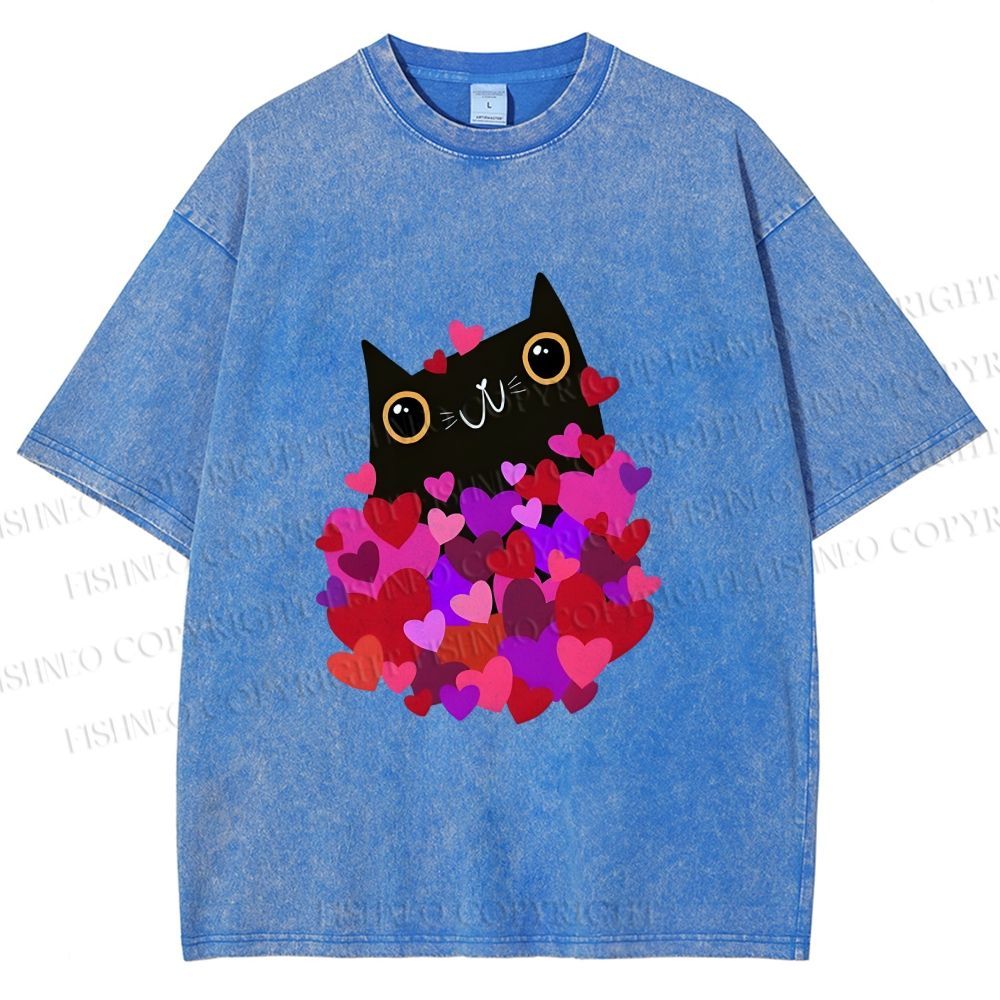 Unisex Black Cat With Hearts Printed Washed Tee