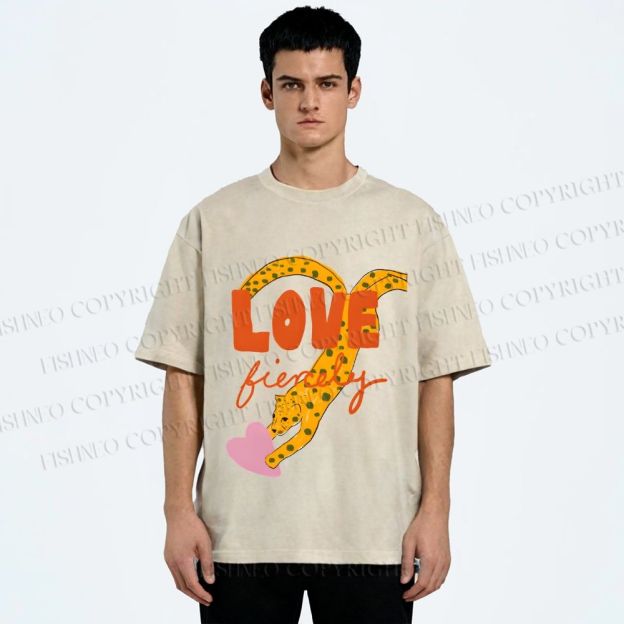 Unisex Funny Panther in Love Printed Washed Tee