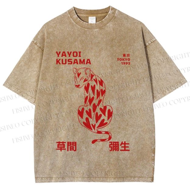 Unisex Yayoi Kusama Panther With Heart Printed Washed Tee