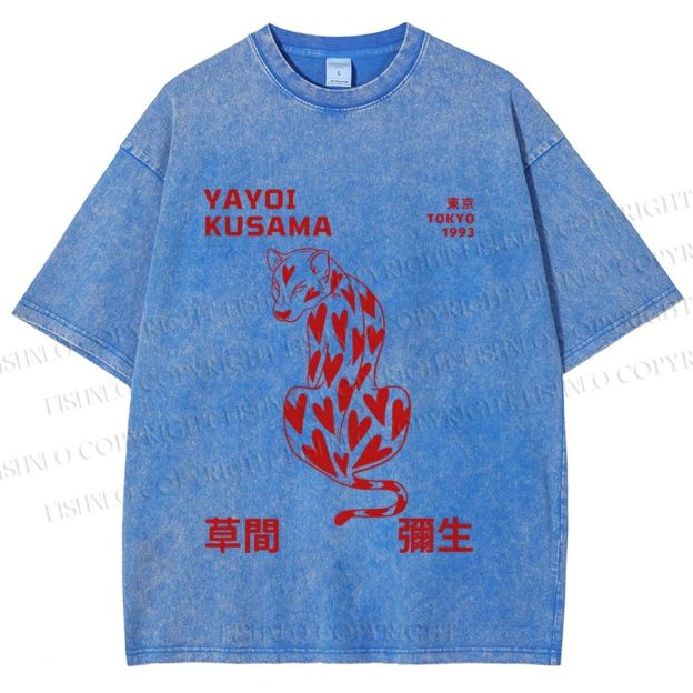 Unisex Yayoi Kusama Panther With Heart Printed Washed Tee