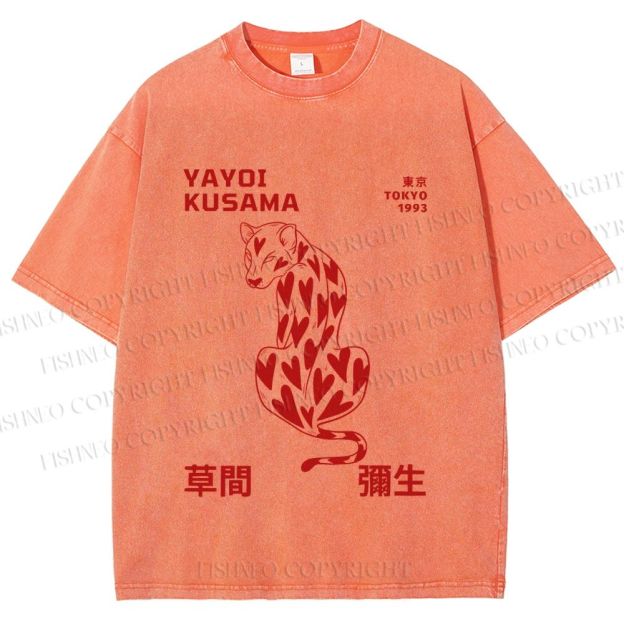 Unisex Yayoi Kusama Panther With Heart Printed Washed Tee