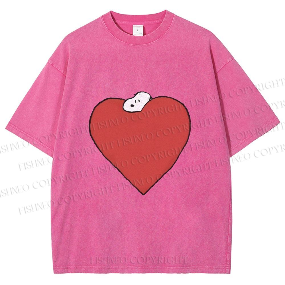 Unisex Snoopy in Big Heart Printed Washed Tee