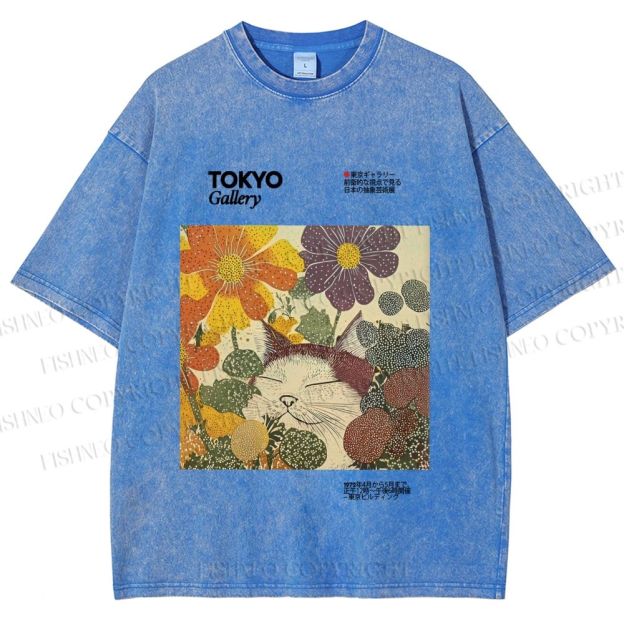 Unisex Cat in Flowers Poster Printed Washed Tee