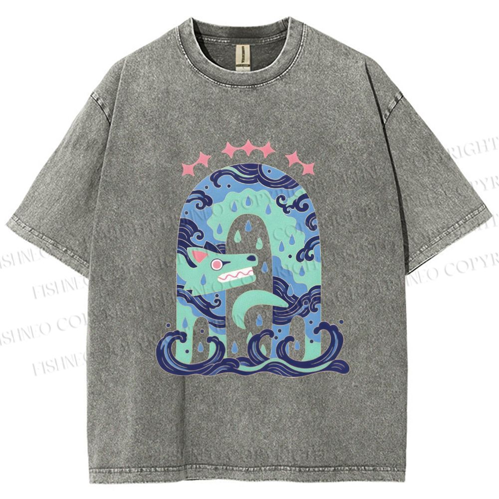 Unisex Wolf in Wave Printed Washed Tee