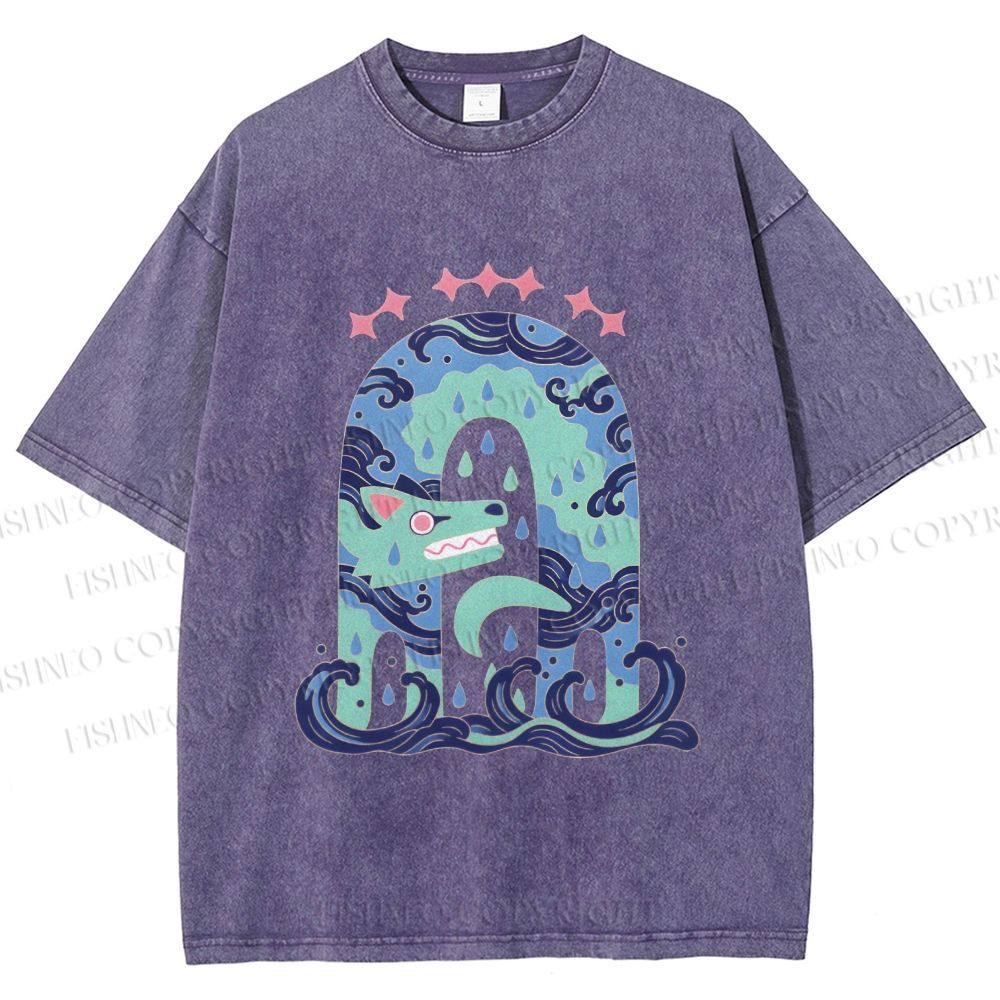 Unisex Wolf in Wave Printed Washed Tee