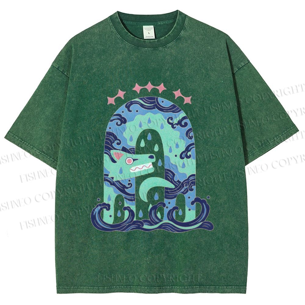 Unisex Wolf in Wave Printed Washed Tee