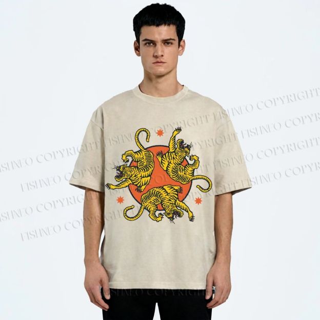 Unisex Yuko Shimizu Three Tigers Printed Washed Tee