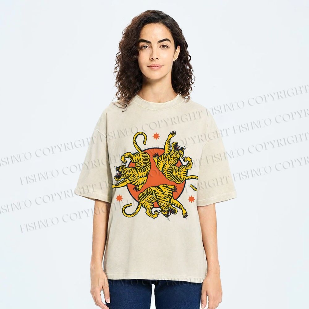 Unisex Yuko Shimizu Three Tigers Printed Washed Tee