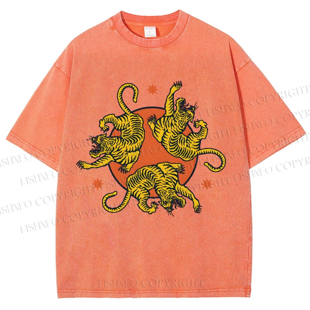 Unisex Yuko Shimizu Three Tigers Printed Washed Tee