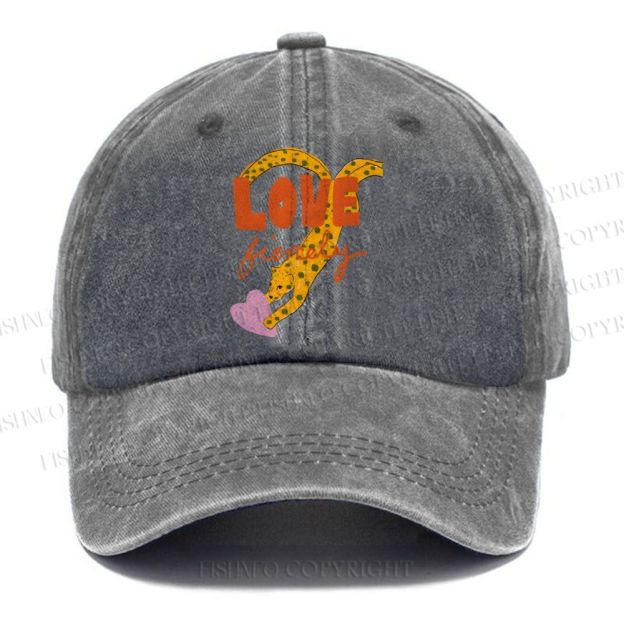 Unisex Vintage Casual Funny Panther in Love Washed Cap