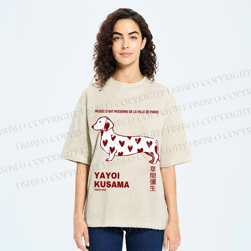 Unisex Yayoi Kusama Dachshund With Hearts Printed Washed Tee