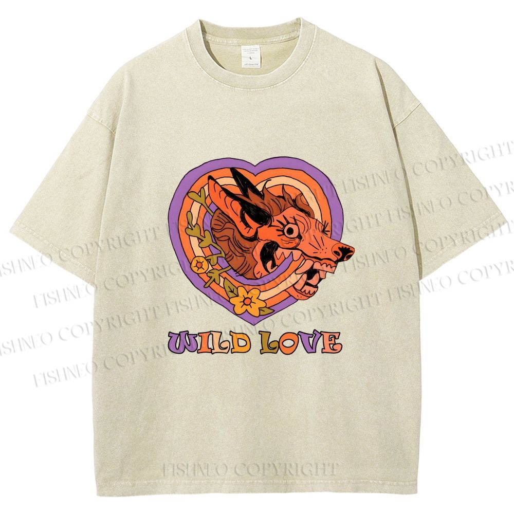 Unisex Wolf's Wild Love Printed Washed Tee