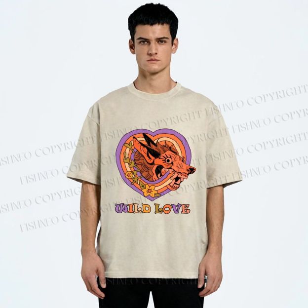 Unisex Wolf's Wild Love Printed Washed Tee