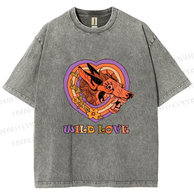 Unisex Wolf's Wild Love Printed Washed Tee
