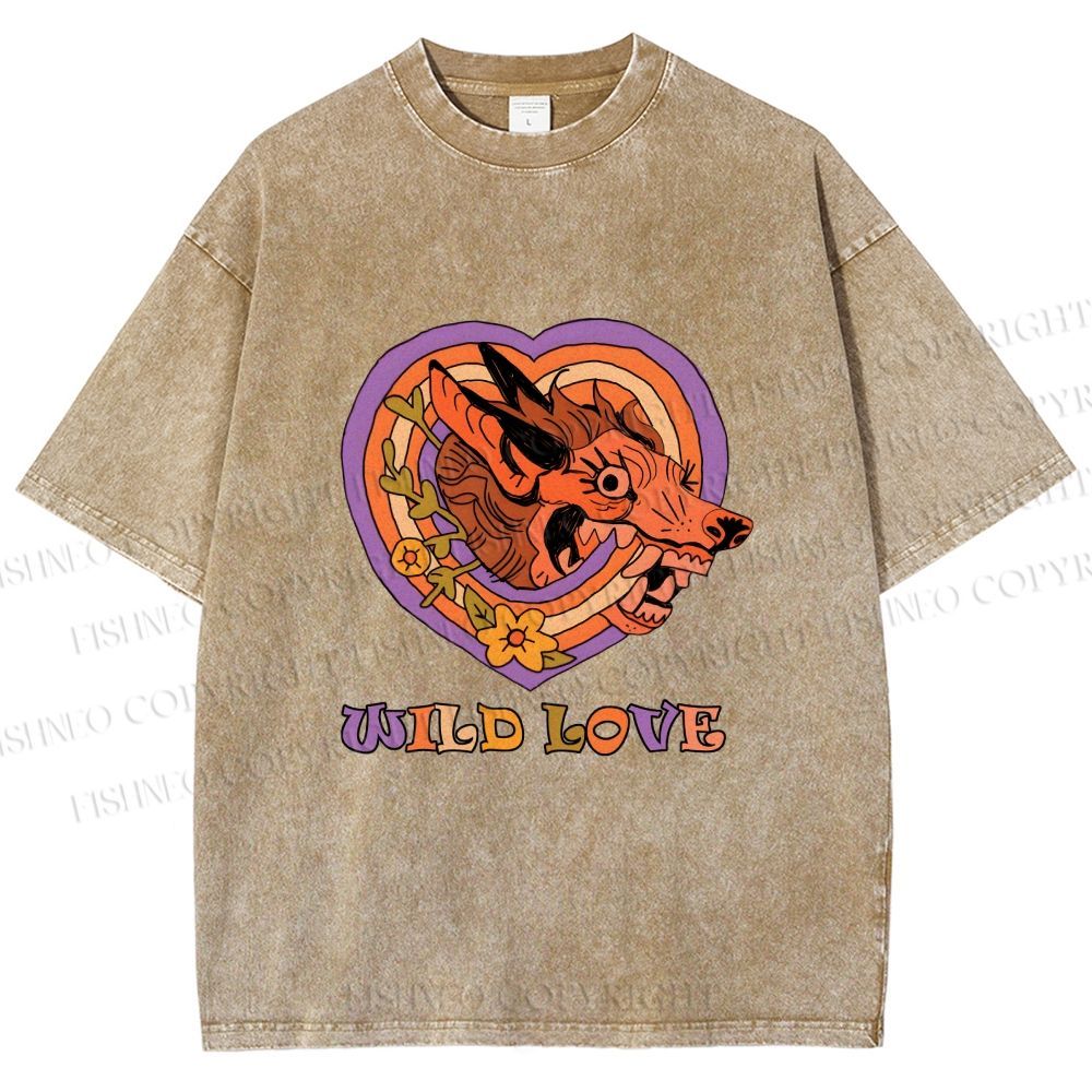 Unisex Wolf's Wild Love Printed Washed Tee